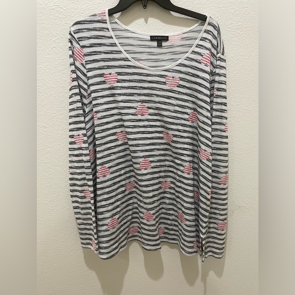 Lane Bryant Hacci knit top 22/24 heart striped shirt